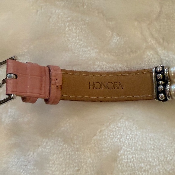 Honora Pink Leather & Pearl Bracelet – Genuine Leather, Silver Accents - EUC - Picture 10 of 13